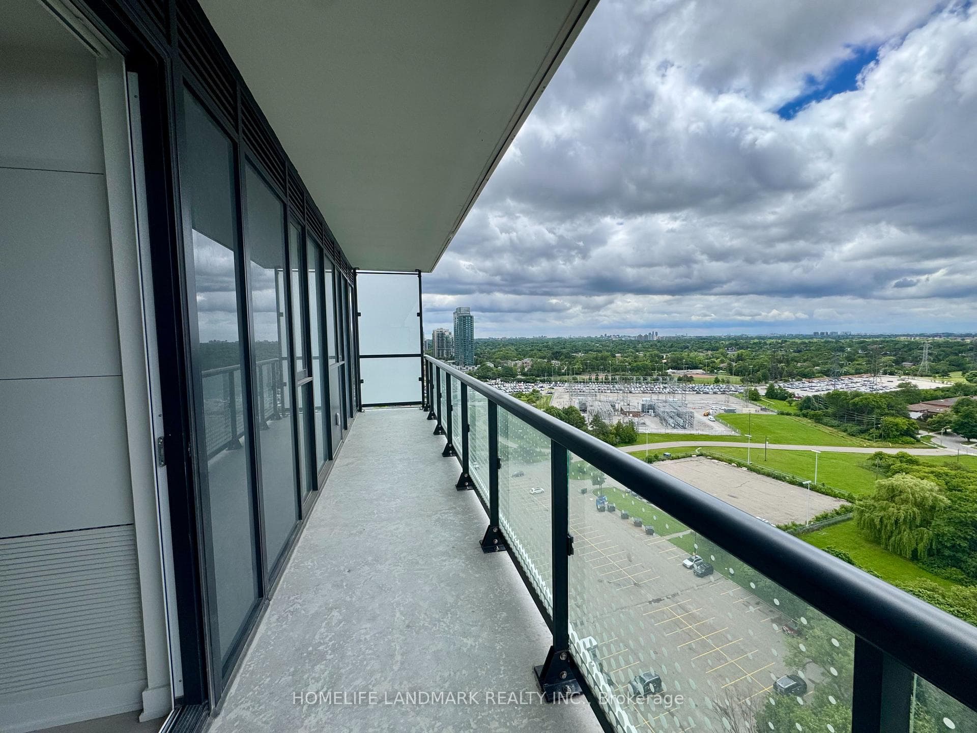 5858 Yonge Street Unit 1823 photo 14