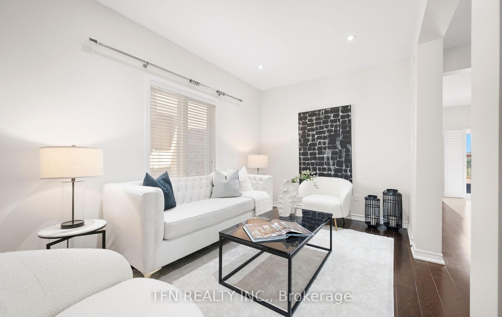 46 Lola Crescent photo 6