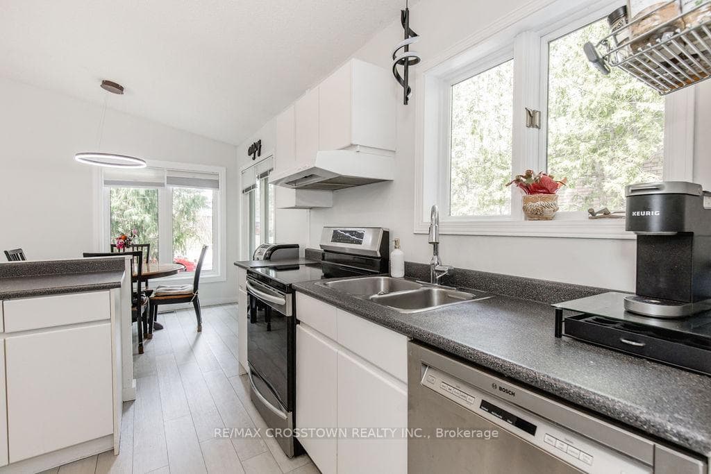 147 Anne Street photo 23