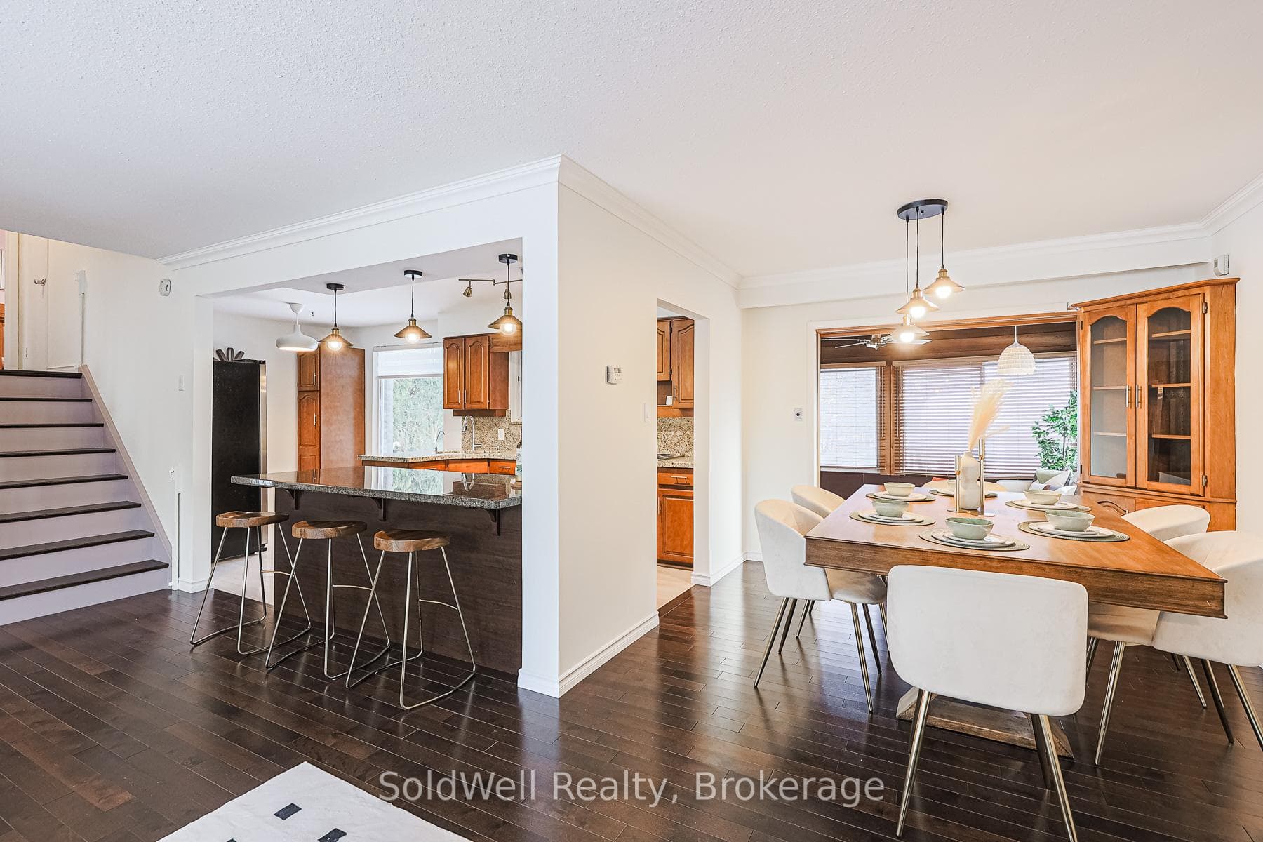 31 Donalbain Crescent photo 13