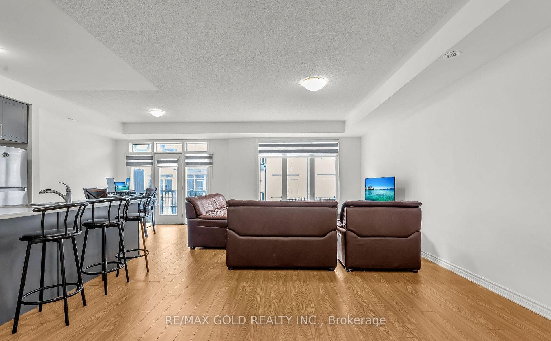 67 Springdale Avenue photo 6