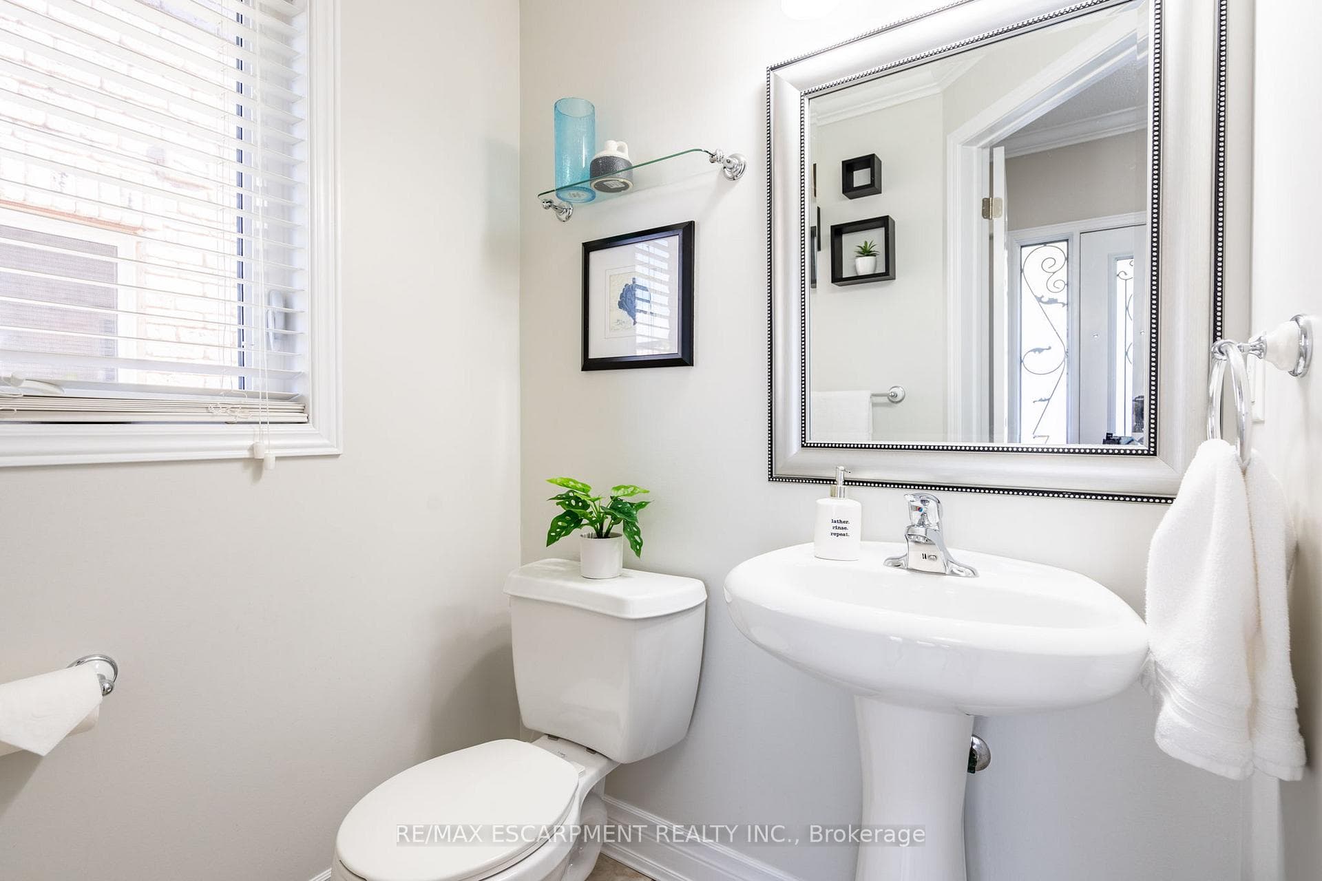 4260 Thomas Alton Boulevard photo 6