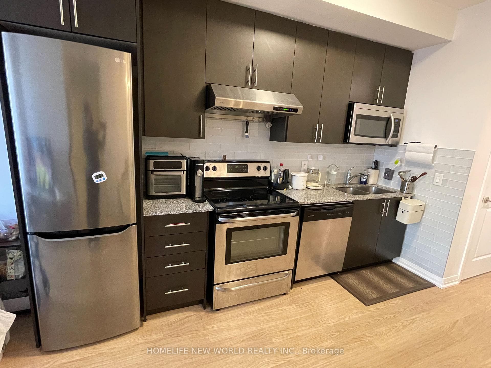 Open kitchen