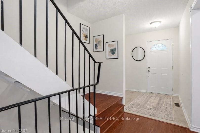 25 Brimwood Boulevard Unit 92 photo 3