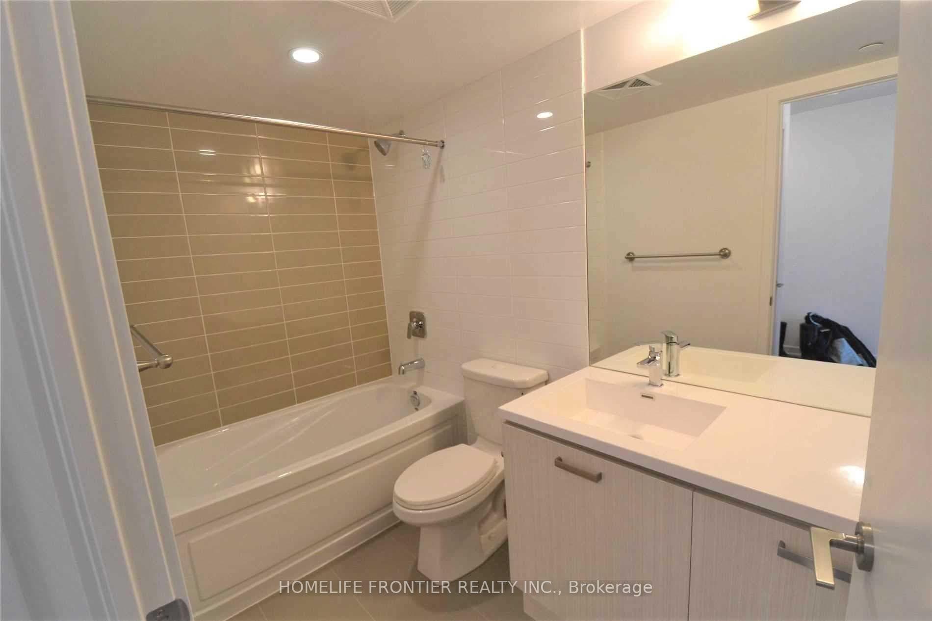 125 Redpath Avenue Unit 301 photo 2
