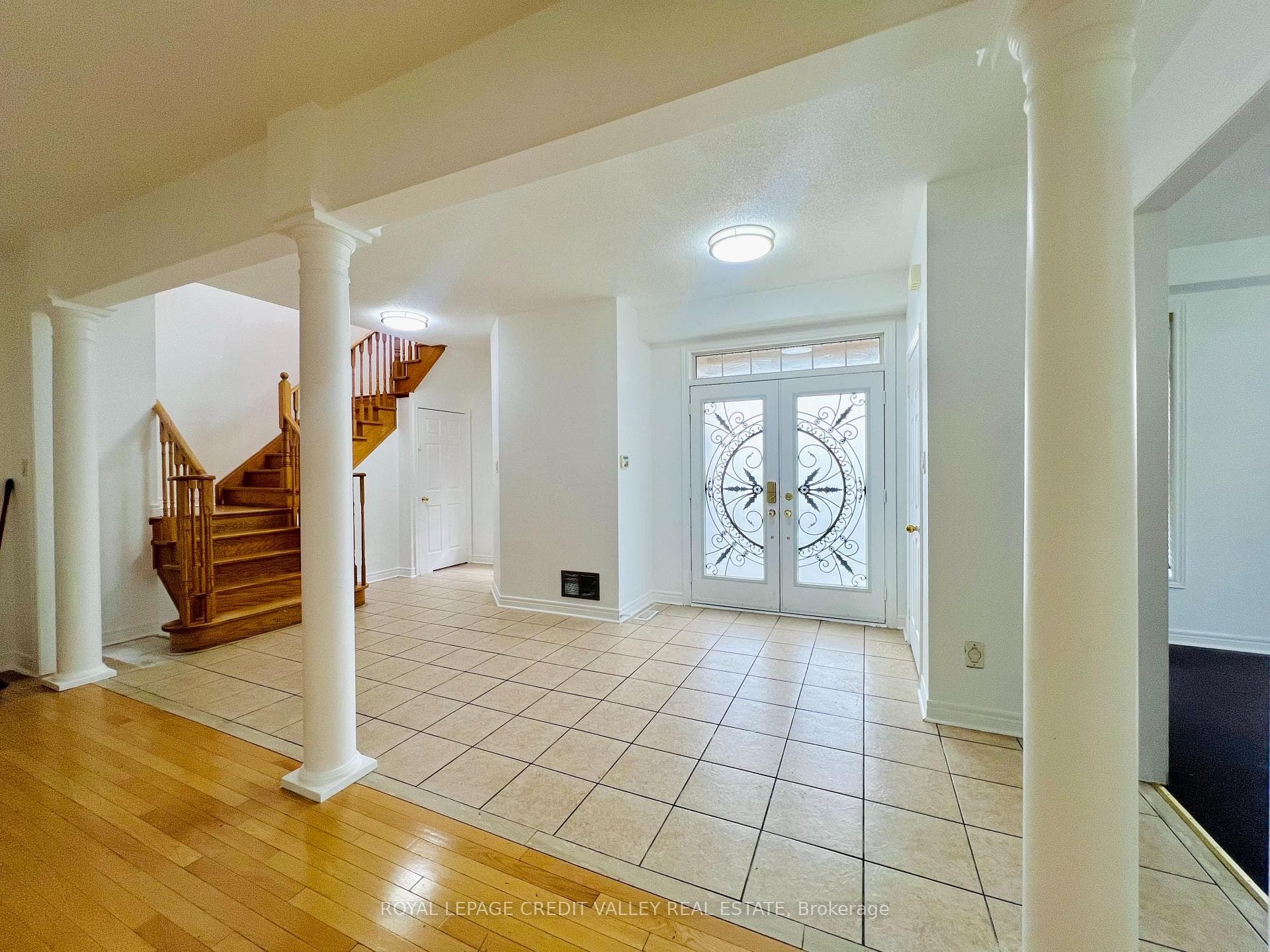 33 Fairlawn Boulevard photo 7