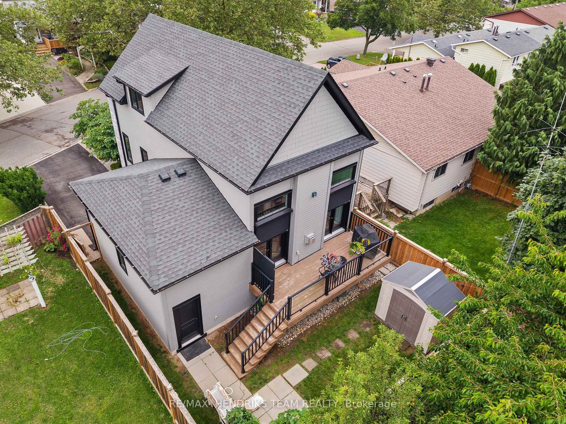 8 Stanmary Drive photo 41