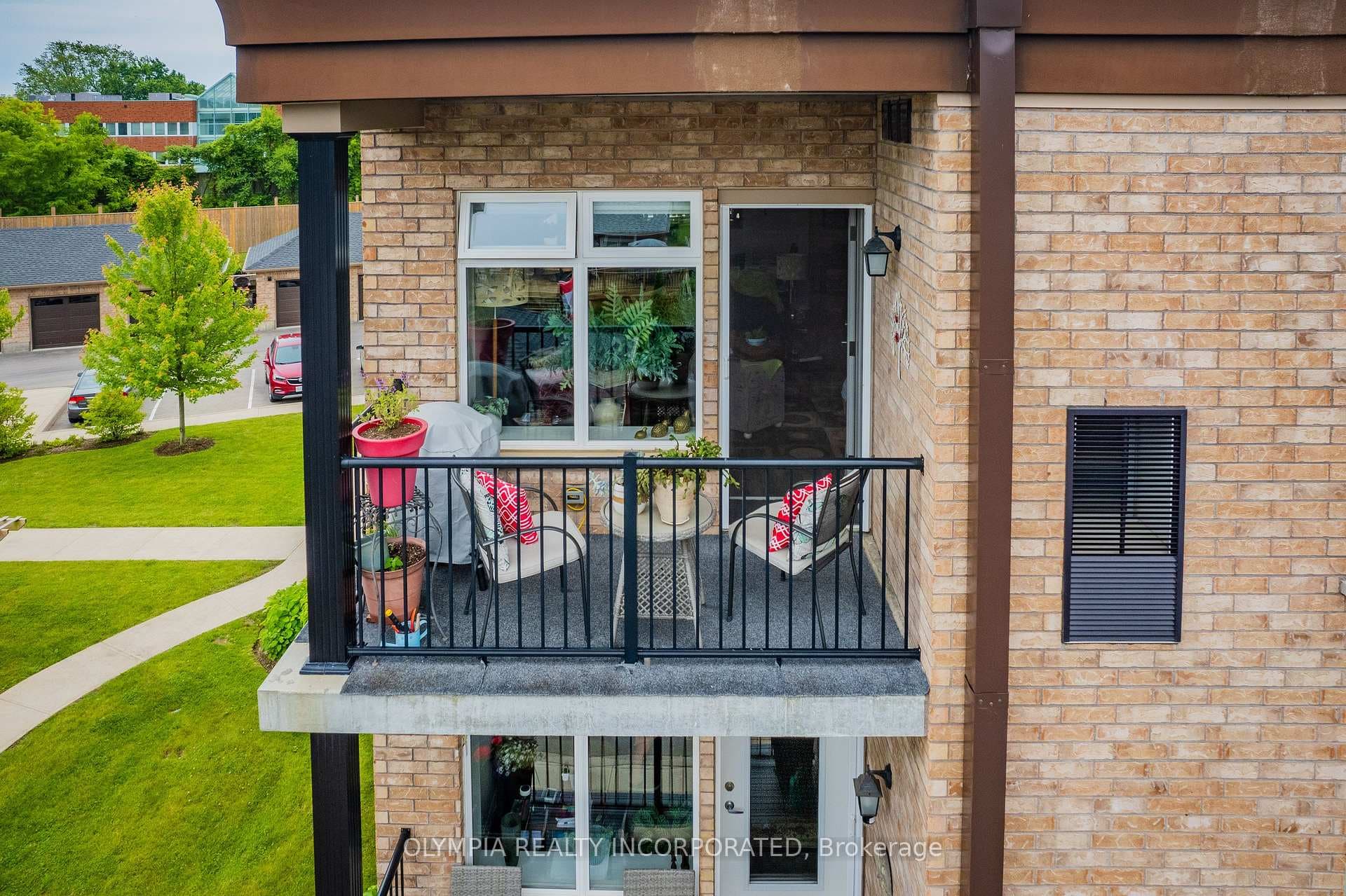 4644 Pettit Avenue Unit 316 photo 8