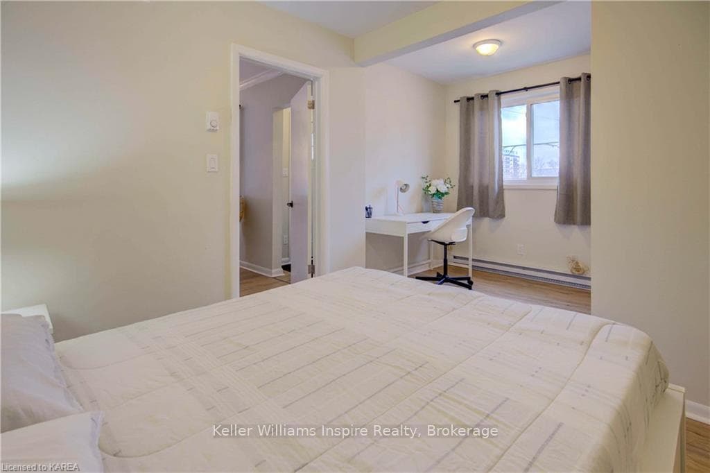 352 MACDONNELL Street photo 10
