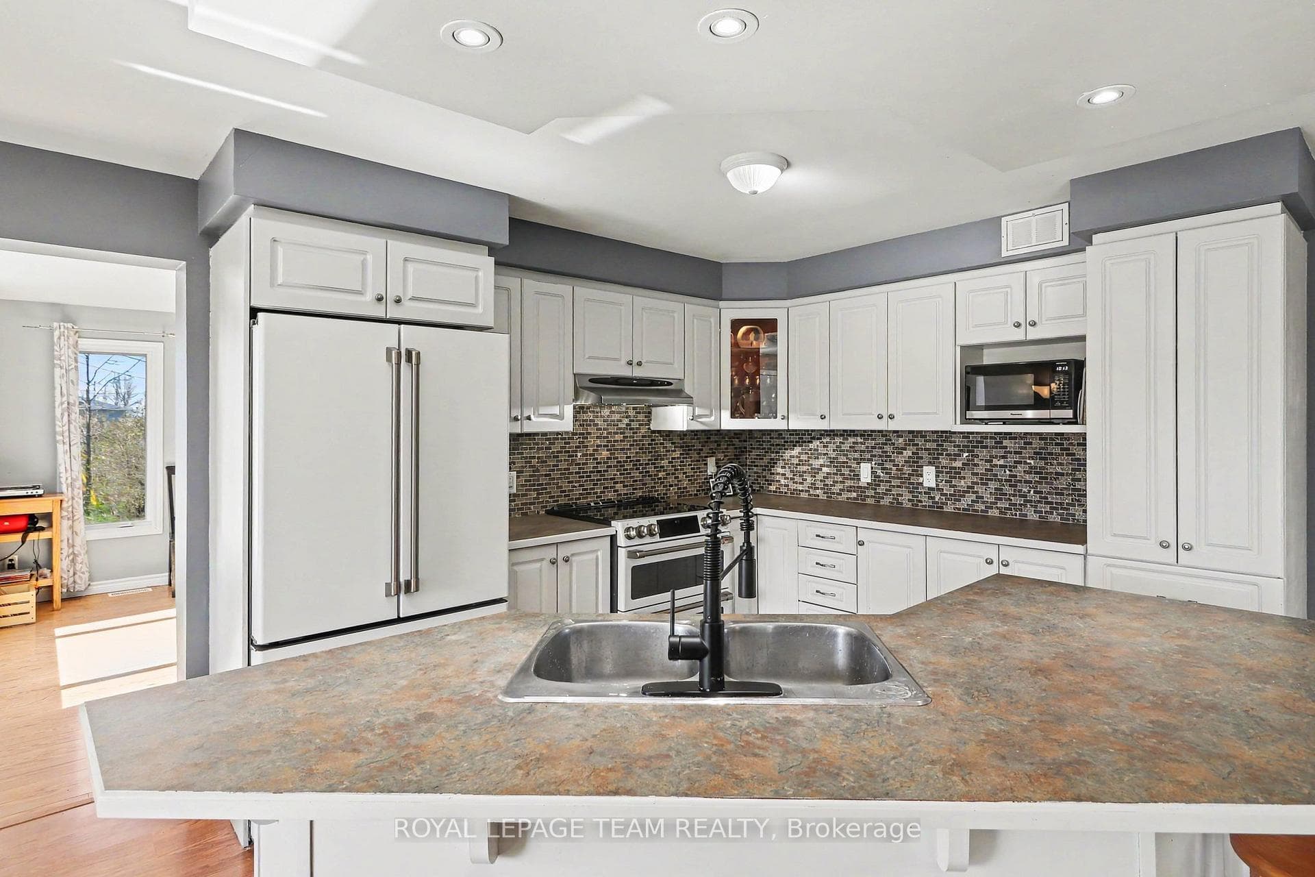 4038 Calbrent Way photo 5
