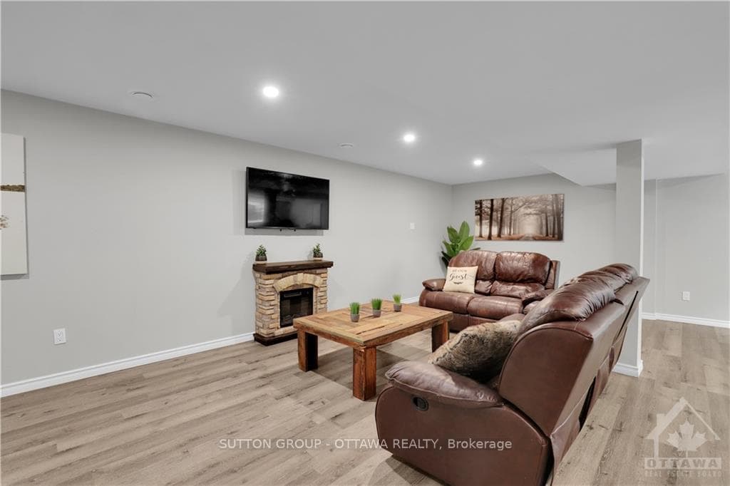 10 HENRY GOULBURN Way photo 21