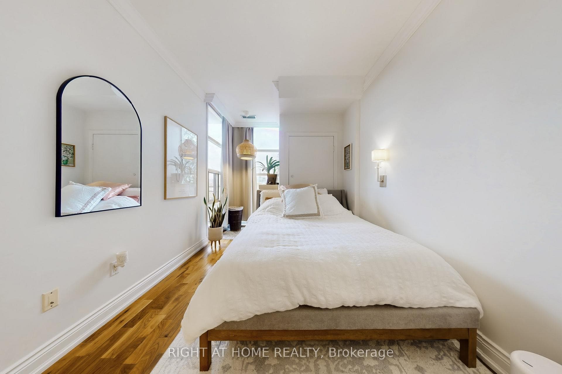 1 Leaside Park Drive Unit 308 photo 17