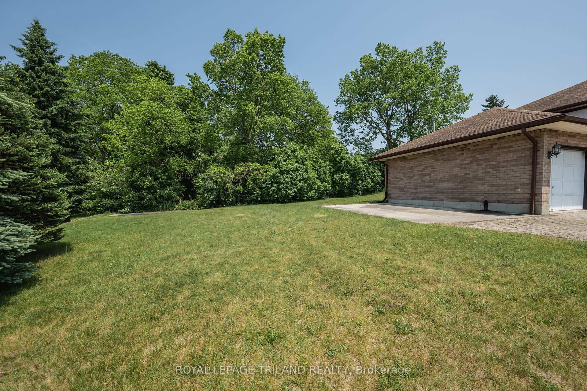 116 Charles Street photo 32