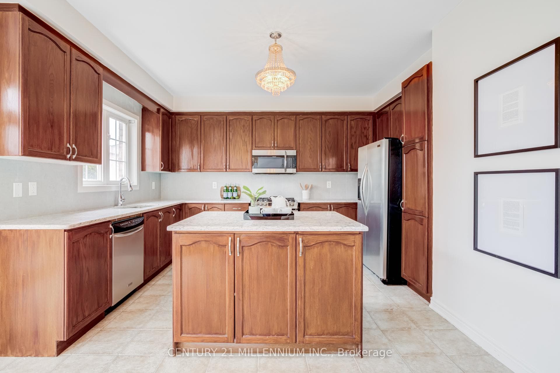 189 Alfred Paterson Drive photo 14