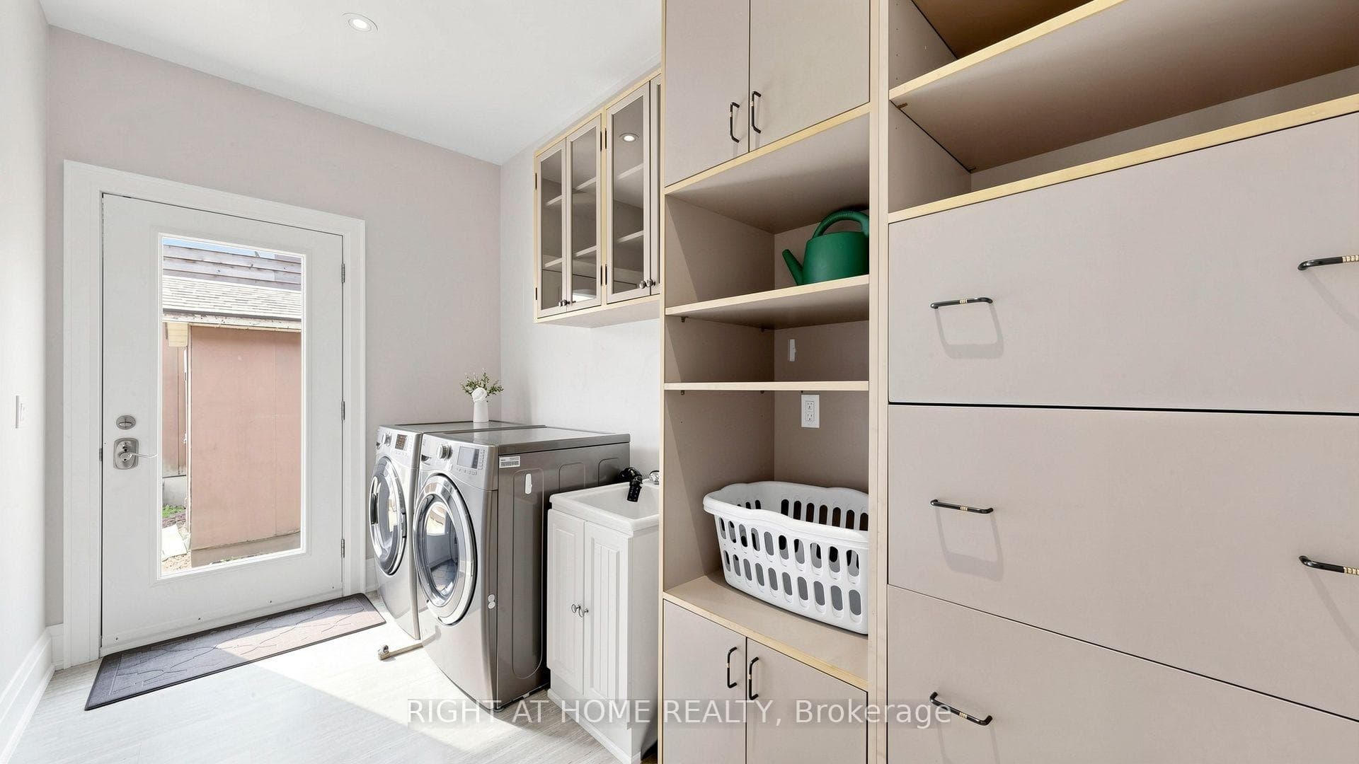 PLENTY OF STORAGE FOR AN ORGANIZED SPACE