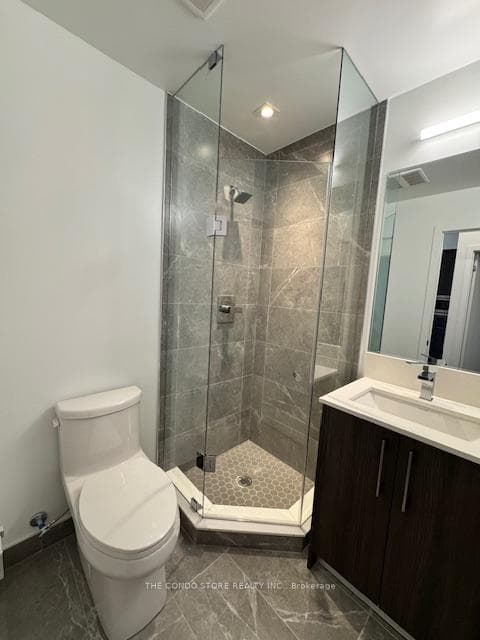 8 Manor Road Unit 704 photo 10