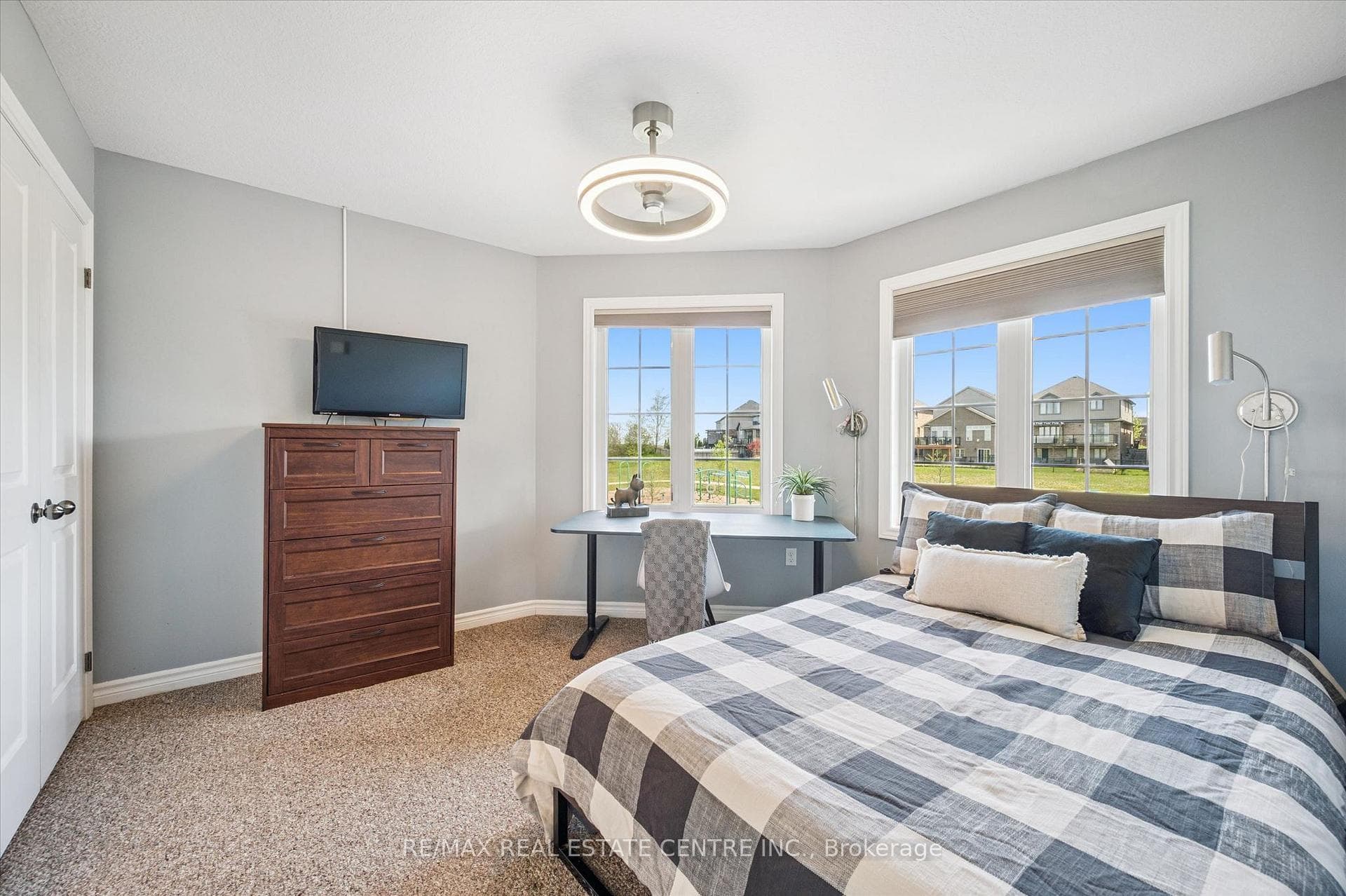 Spacious Second Bedroom