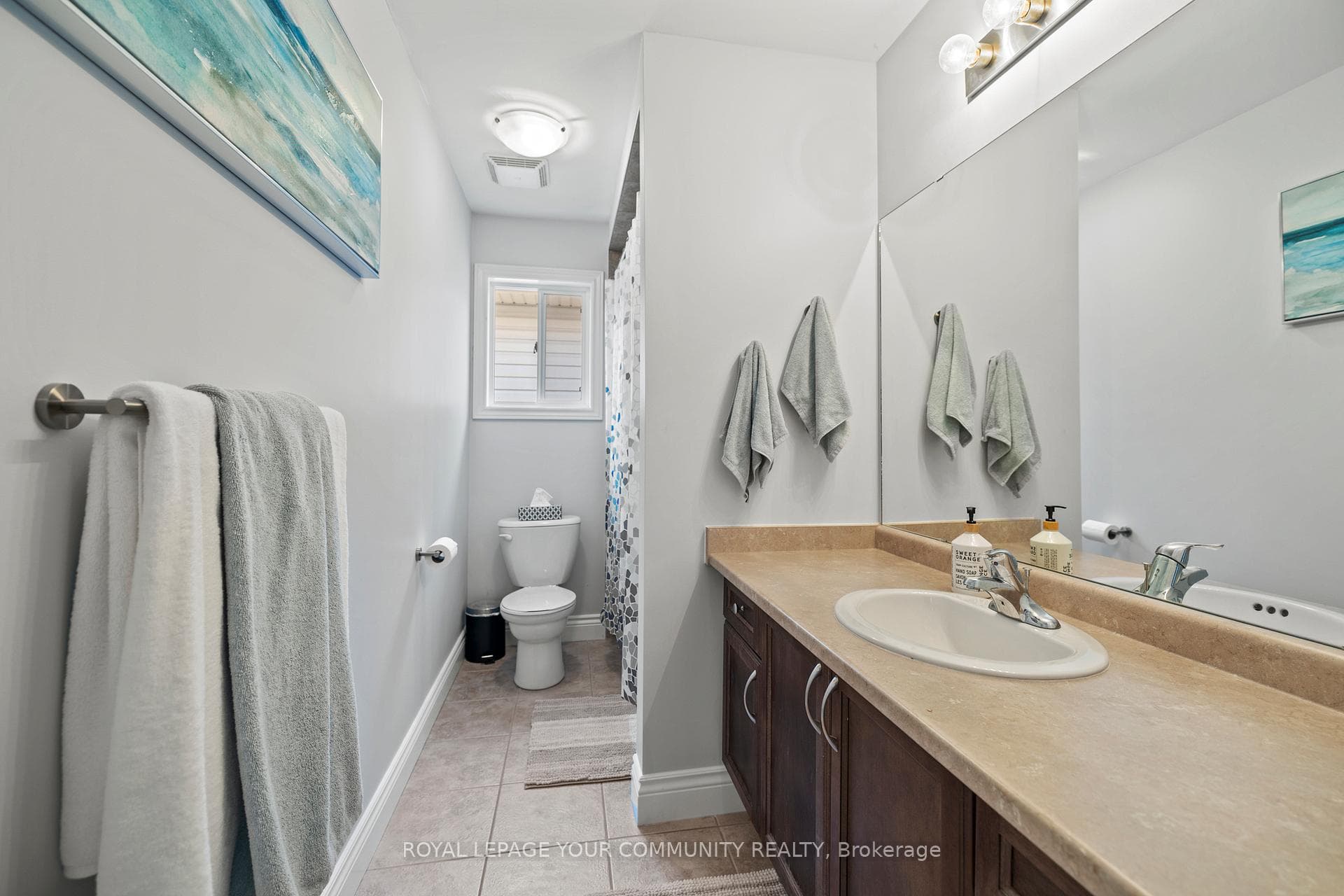 115 Irwin Avenue photo 25