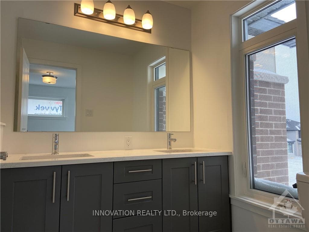 533 CARDAMOM Terrace photo 22