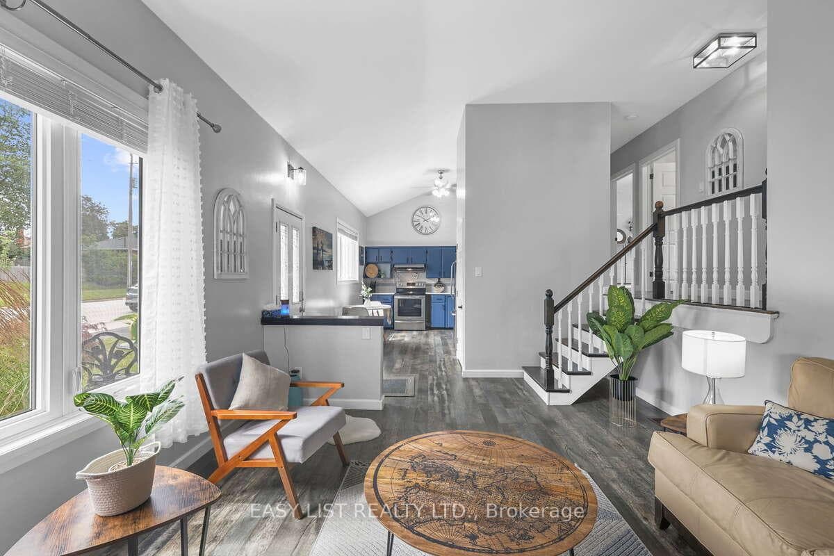 1507 Oxford Street photo 5
