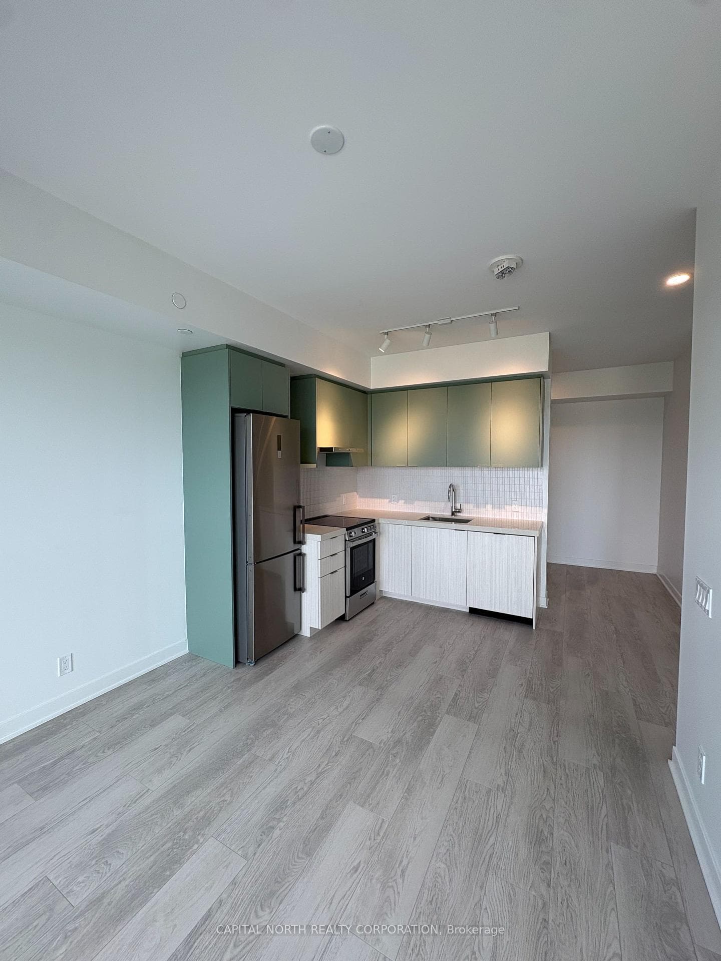 10 Flavelle Trail Unit 1601 photo 4