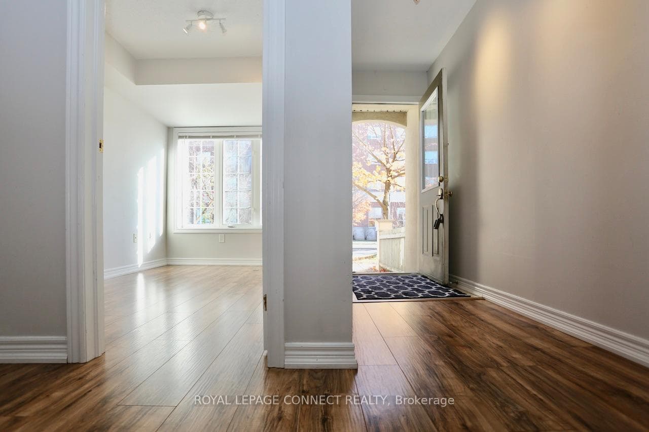 2761 Bur Oak Avenue photo 21
