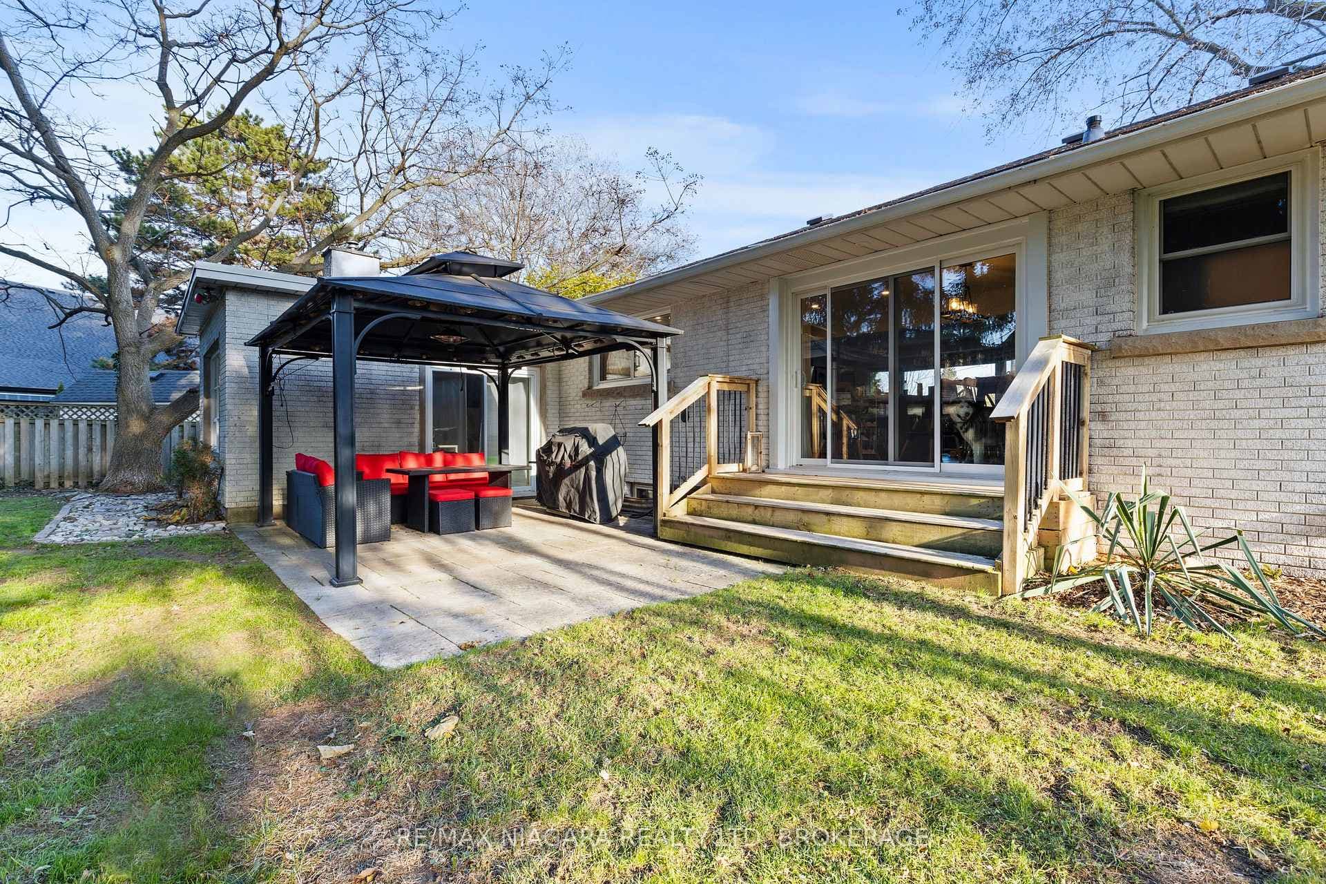 16 Peachtree Park photo 41
