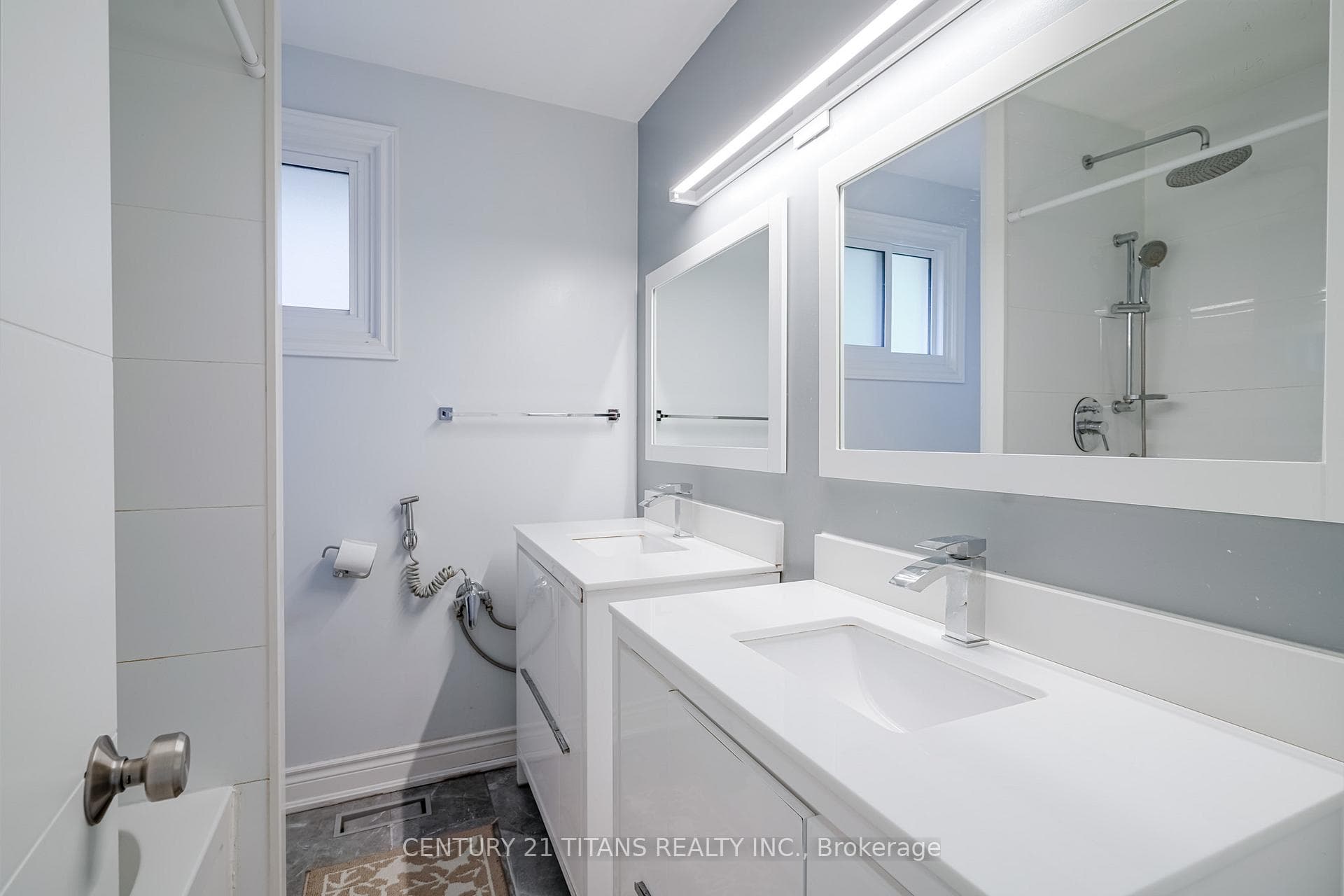72 Felicity Drive photo 16