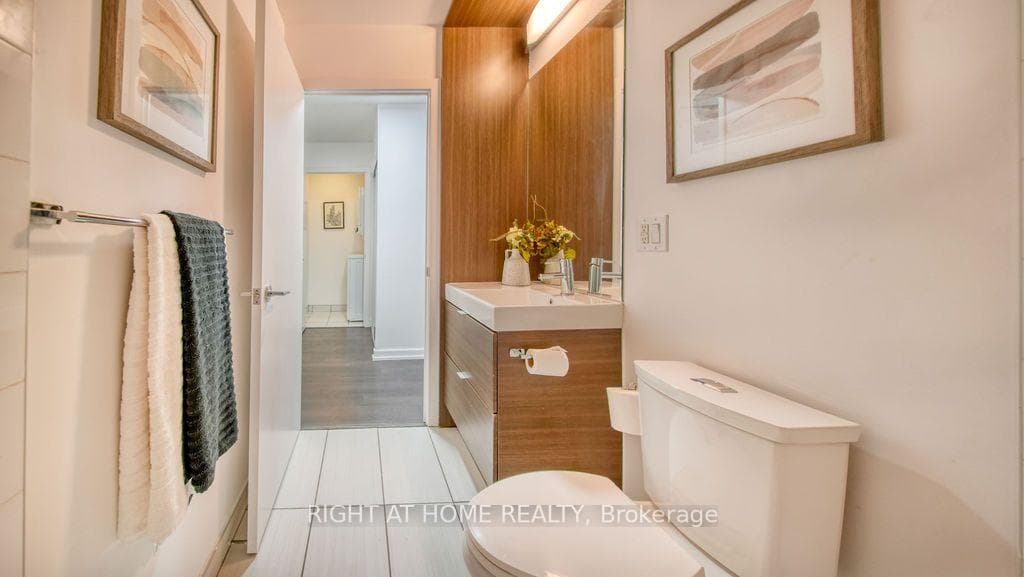 62 Forest Manor Road Unit 1808 photo 36