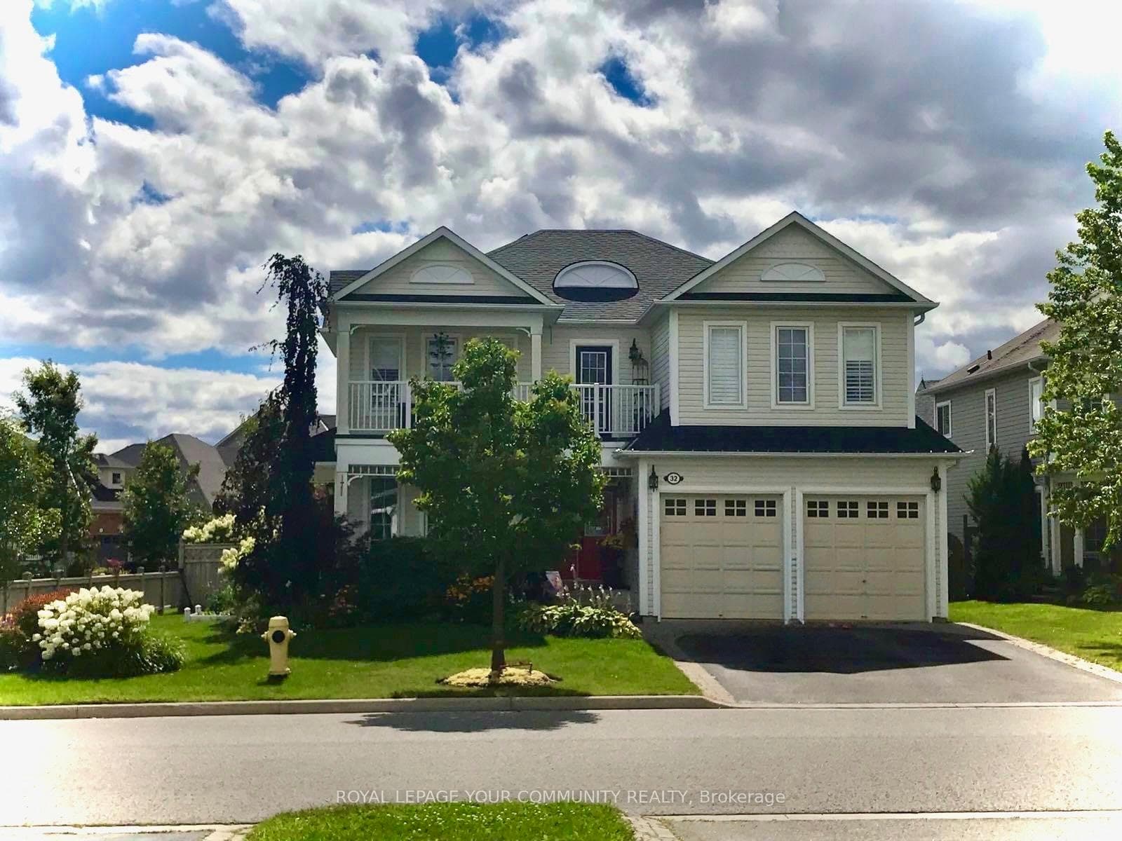 32 Hanson Crescent photo 1