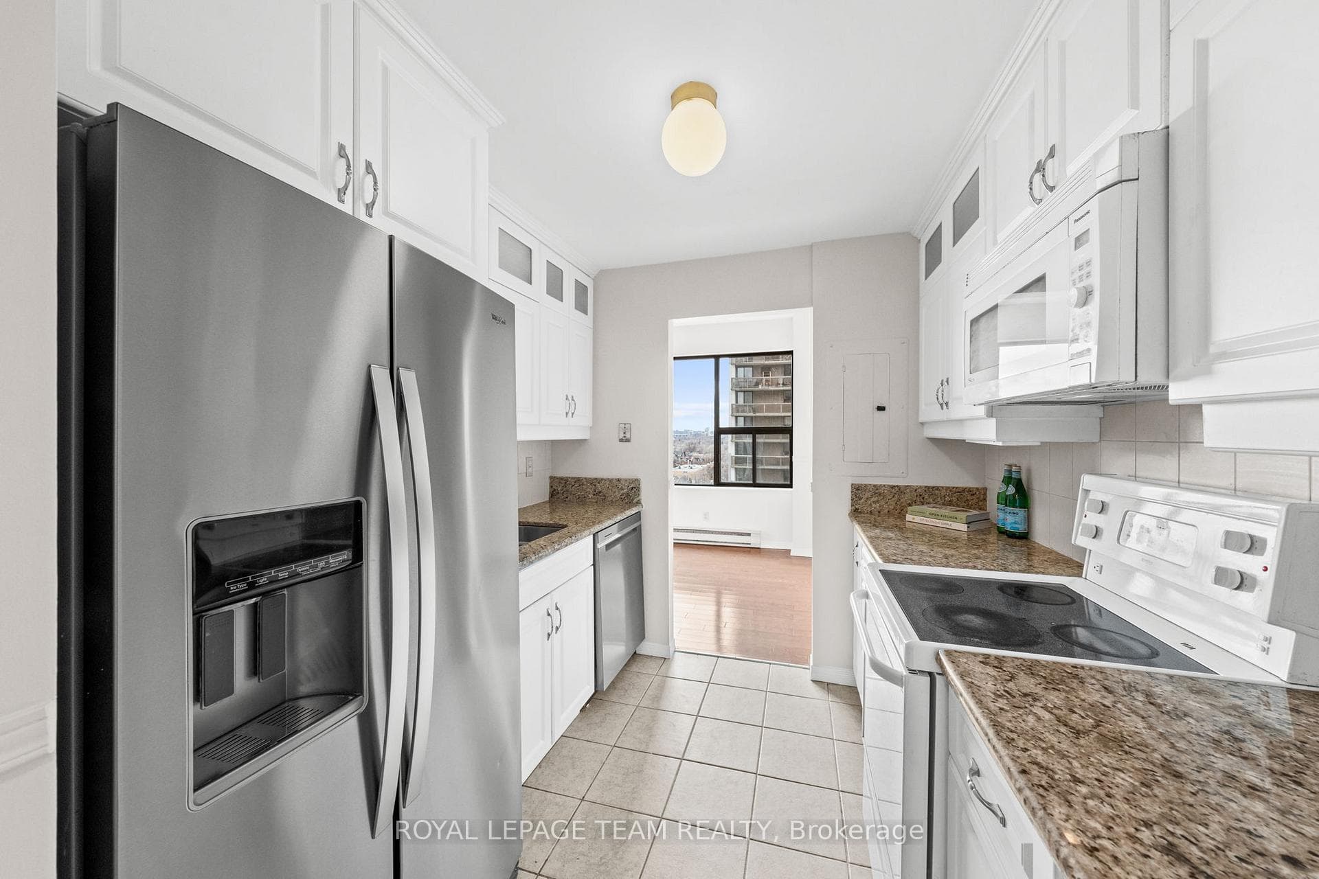 556 Laurier Avenue Unit 1207 photo 17