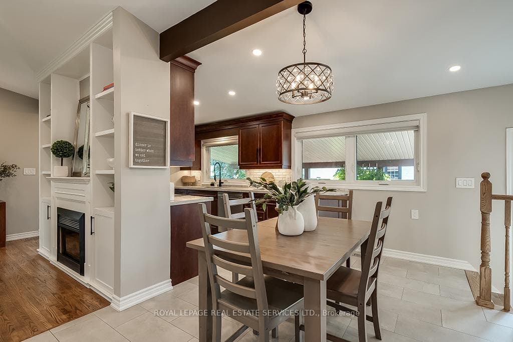 380 Duncombe Drive photo 9