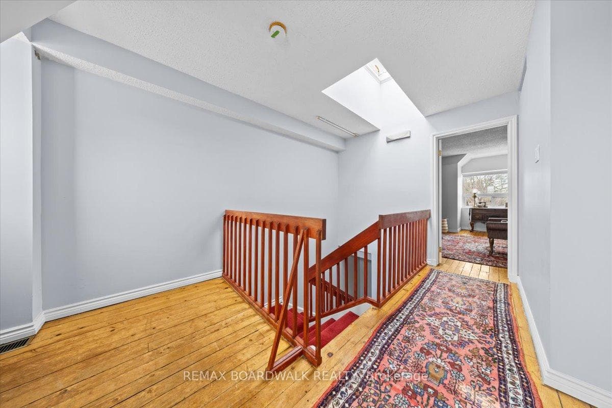 32 Waverley Street photo 34