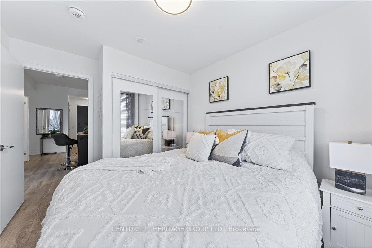 185 Deerfield Road Unit 312 photo 18