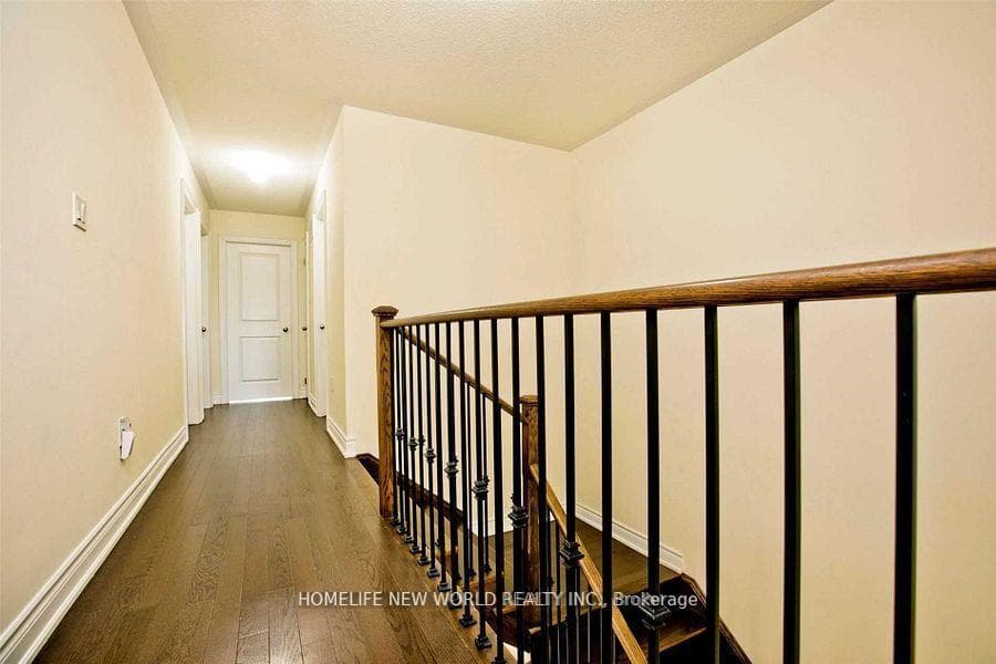 12 Mac Frost Way photo 8