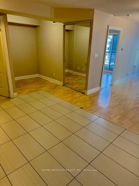 60 South Town Centre Boulevard Unit 609 photo 9