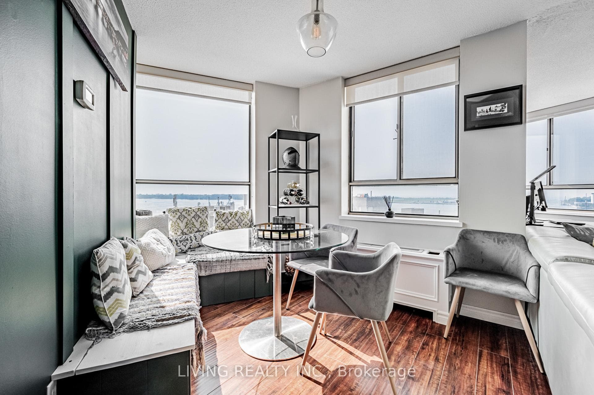 260 Queens Quay Unit 1202 photo 13