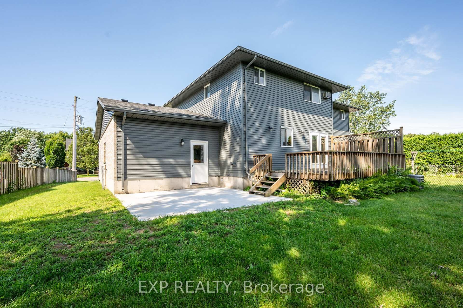 22264 ADELAIDE Street photo 2