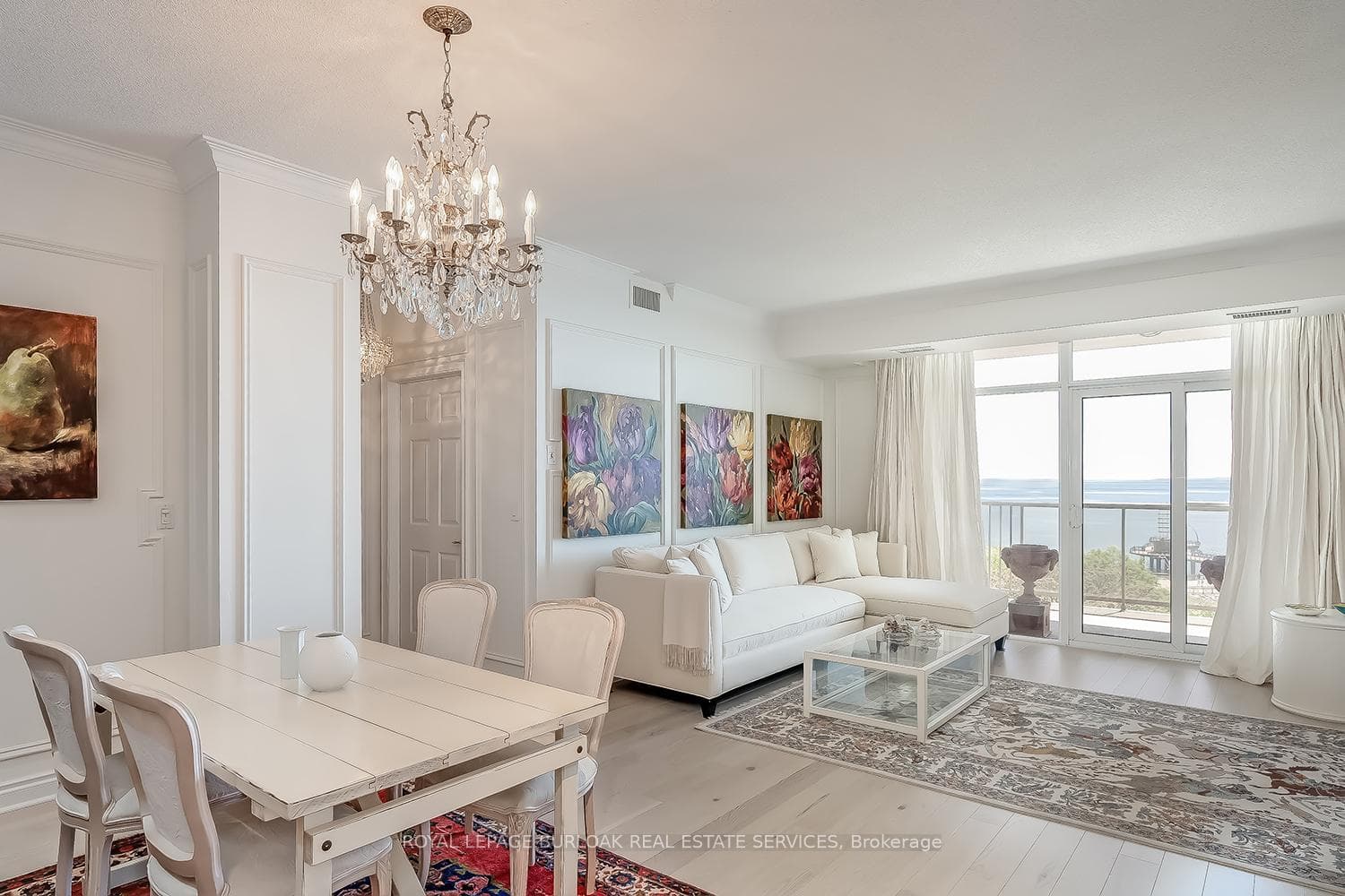 1477 Lakeshore Road Unit 704 photo 11