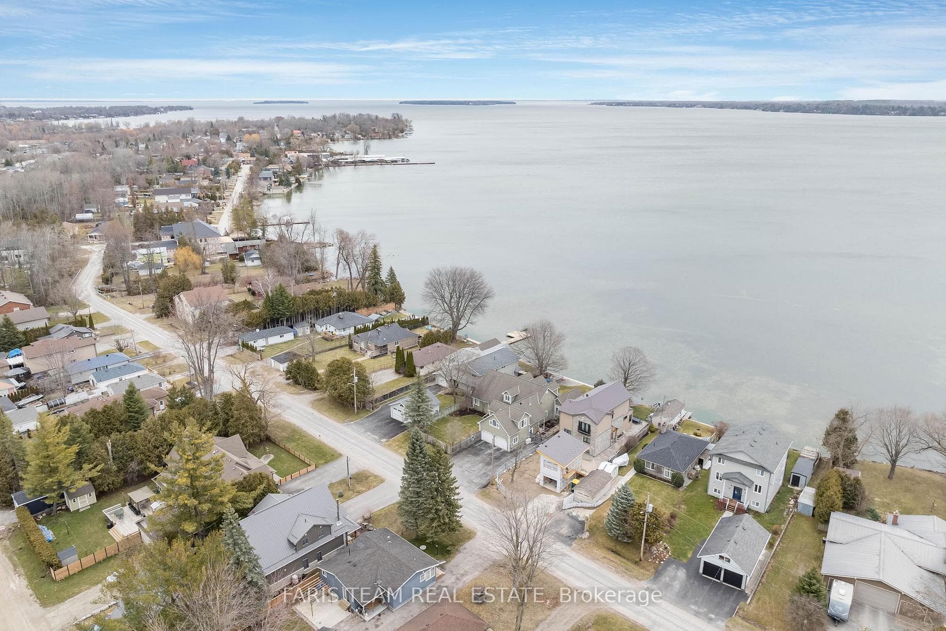 927 Barry Avenue photo 36