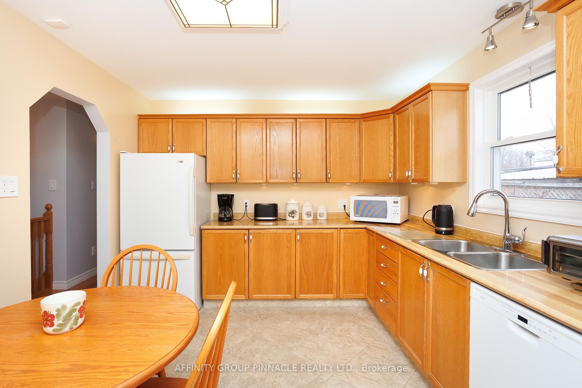 69 Beechwood Avenue photo 13
