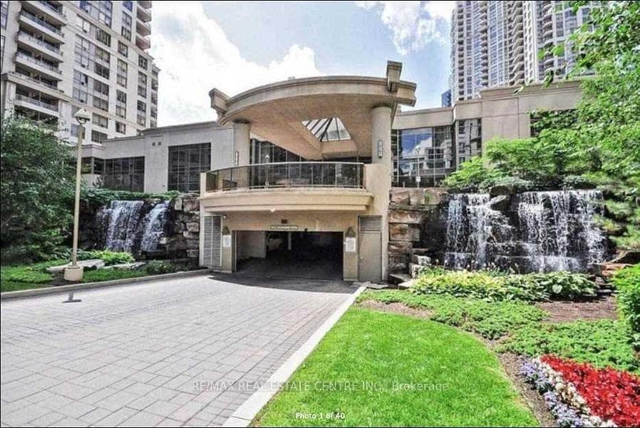 3888 Duke Of York Blvd Boulevard Unit 834 photo 3