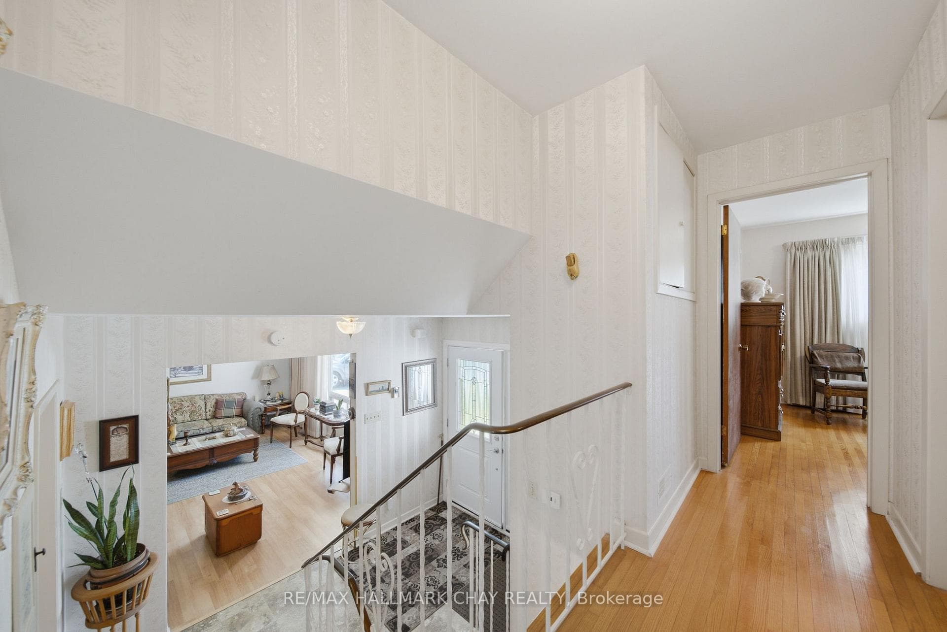 6 Highcroft Drive photo 17
