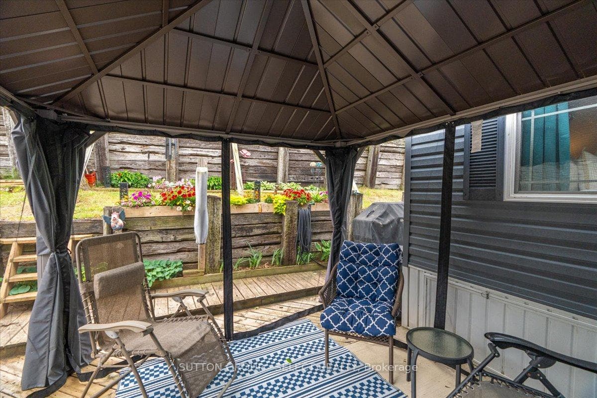 8685 Rock Glen Road Unit 415 photo 29