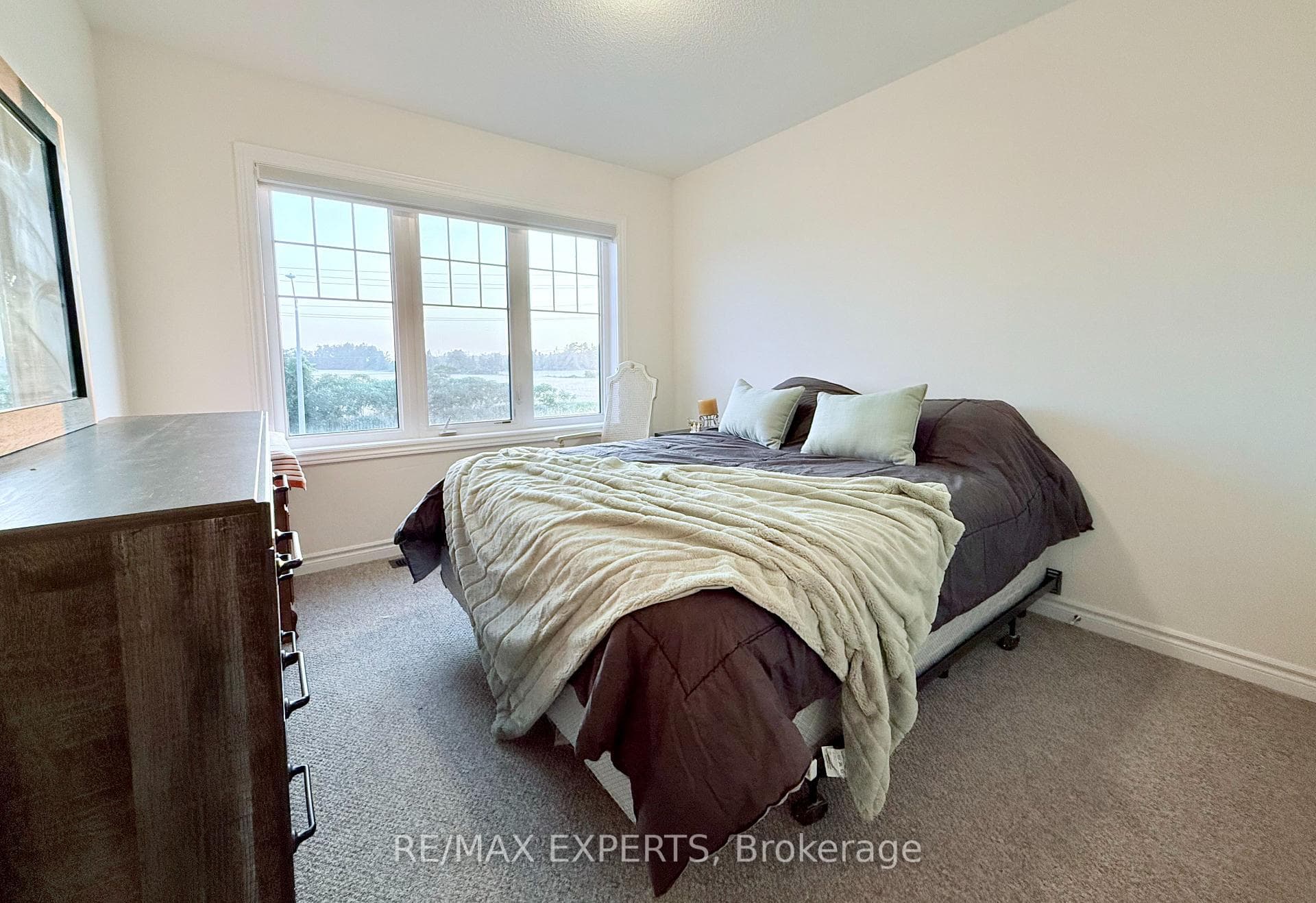 2229 Grainger Loop photo 24