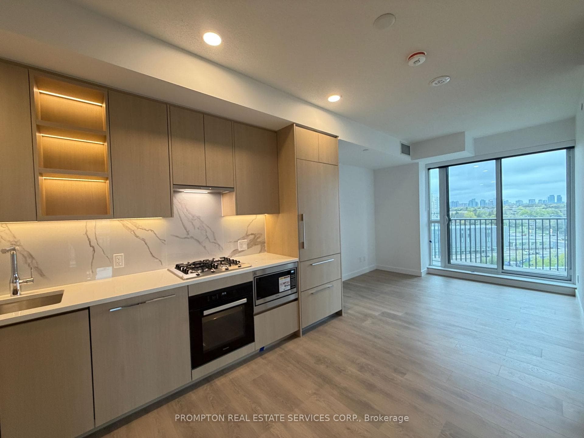 18 Esther Shiner Boulevard Unit 1205 photo 5