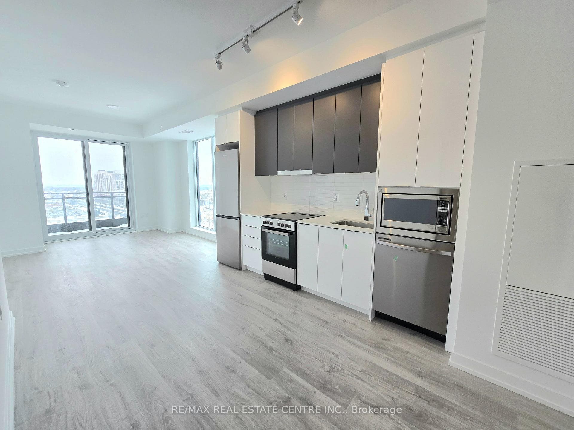 9751 Markham Road Unit B1210 photo 17
