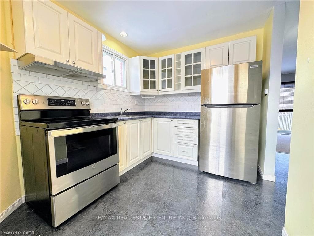 11 Norman Lane Unit 1 photo 2