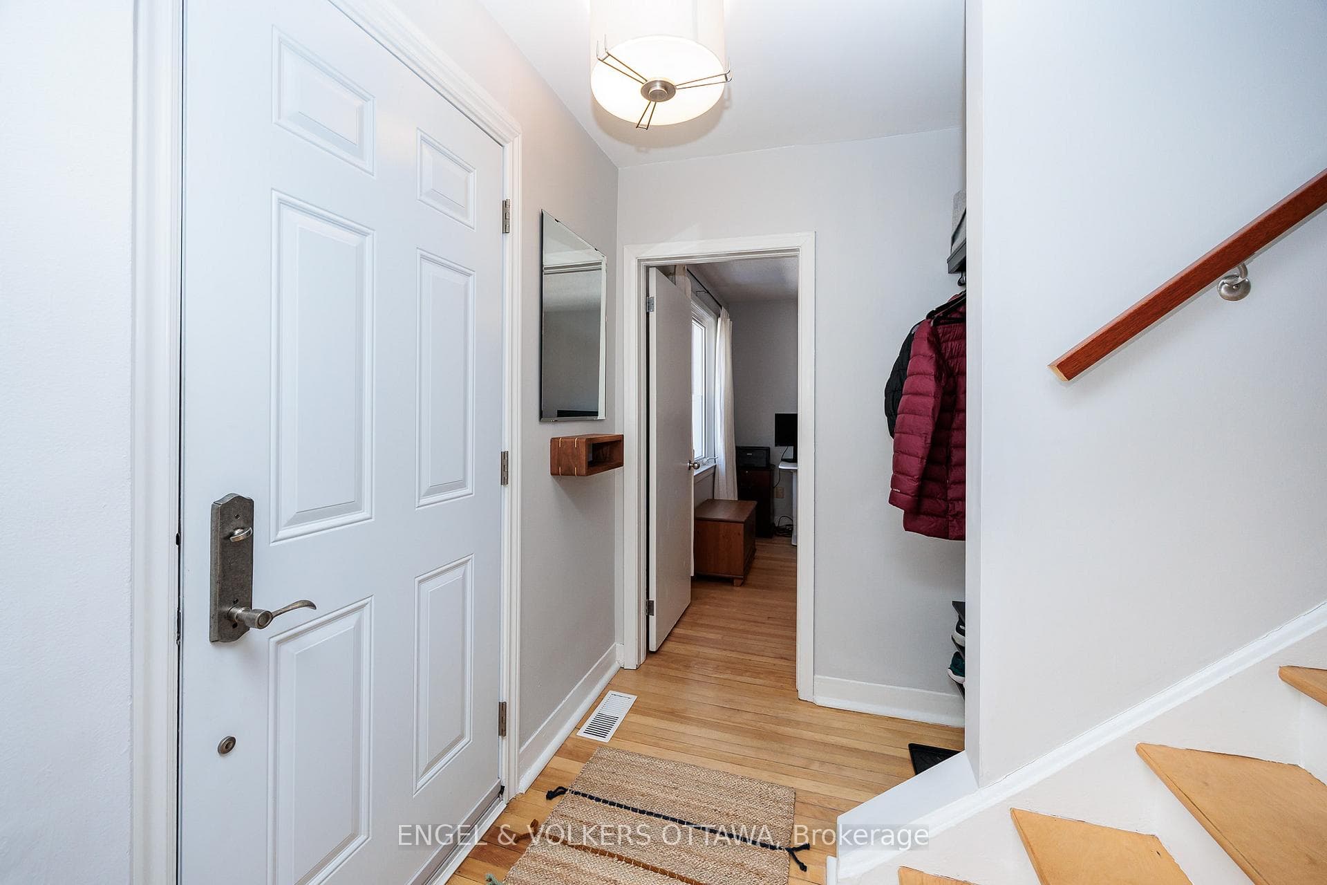 1180 Emperor Avenue photo 20