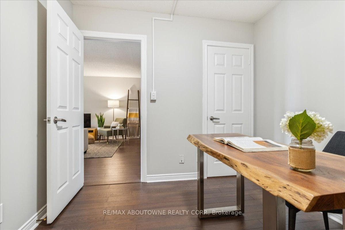 4005 Kilmer Drive Unit 305 photo 30